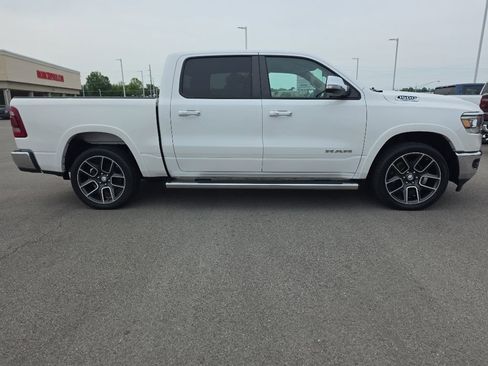 Used 2019 RAM 1500 Laramie AWD/4WD image 4