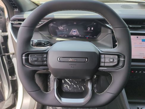 New 2026 Jeep Cherokee Overland w/ Trailer Tow Group AWD/4WD image 9