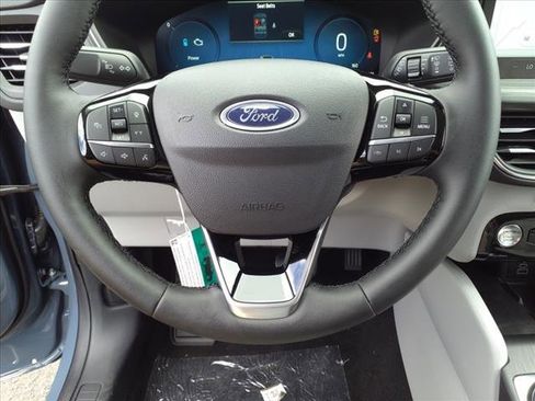 New 2024 Ford Escape SE w/ PHEV Premium Package image 15