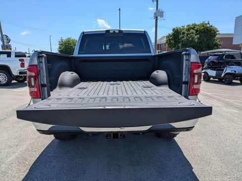 Used 2022 RAM 3500 Limited w/ Towing Technology Group AWD/4WD image 14