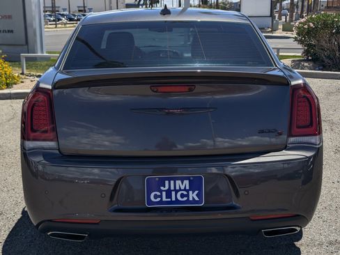 Used 2021 Chrysler 300 S w/ S Model Appearance Package RWD image 3