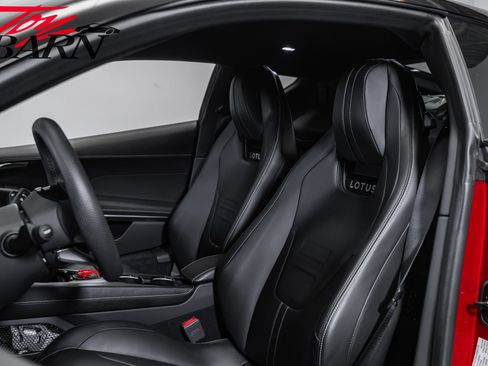 Used 2025 Lotus Emira RWD image 22