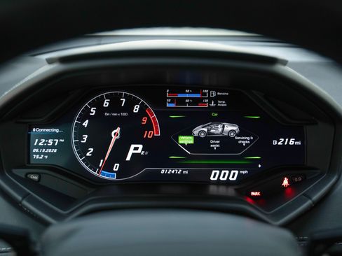 Used 2016 Lamborghini Huracan LP 580-2 RWD image 44