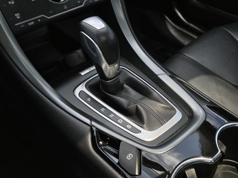 Used 2014 Ford Fusion Titanium FWD image 22