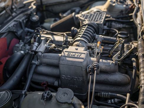 Used 1987 BMW 635CSi Coupe image 17