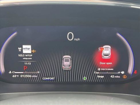 Used 2025 Acura MDX A-Spec AWD/4WD image 17