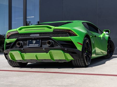Used 2022 Lamborghini Huracan EVO image 8