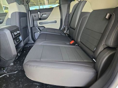 New 2026 GMC Hummer EV 4x4 Crew Cab image 18