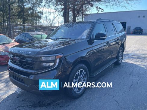 Certified 2025 Ford Expedition Active image 1