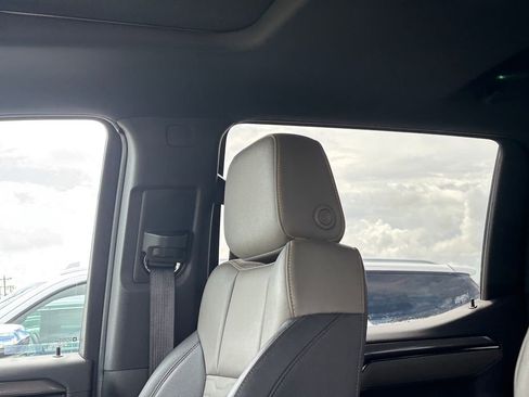 Used 2024 Chevrolet Silverado 1500 ZR2 w/ Technology Package image 11