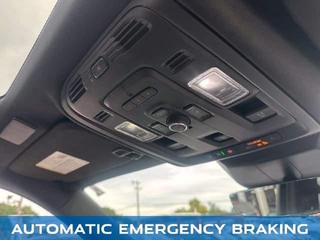 Used 2021 Cadillac Escalade Sport w/ Driver Assist Tech Package AWD/4WD image 40