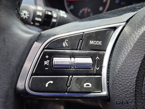 Certified 2023 Kia Seltos S w/ Navigation Package AWD/4WD image 26