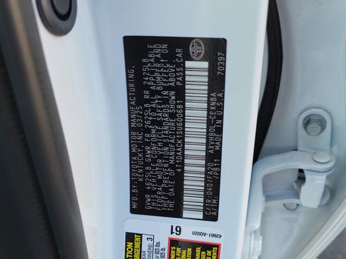 Used 2025 Toyota Camry LE image 31