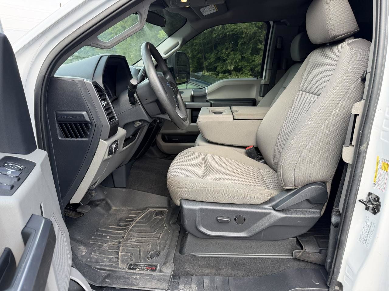 Used 2022 Ford F350 XLT w/ XLT Value Package AWD/4WD image 13