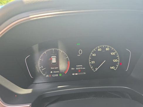 Used 2024 Honda Pilot TrailSport image 21