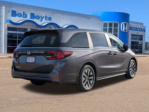 New 2026 Honda Odyssey EX-L image 5
