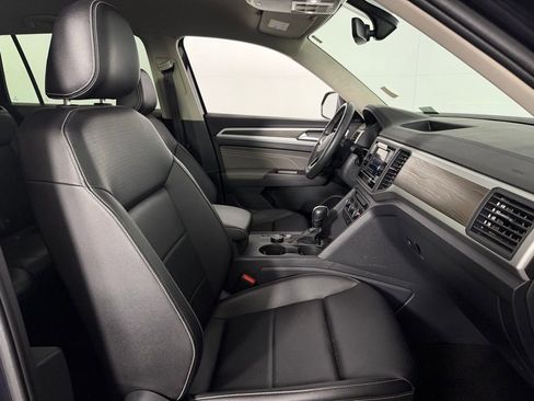Used 2022 Volkswagen Atlas SE image 33