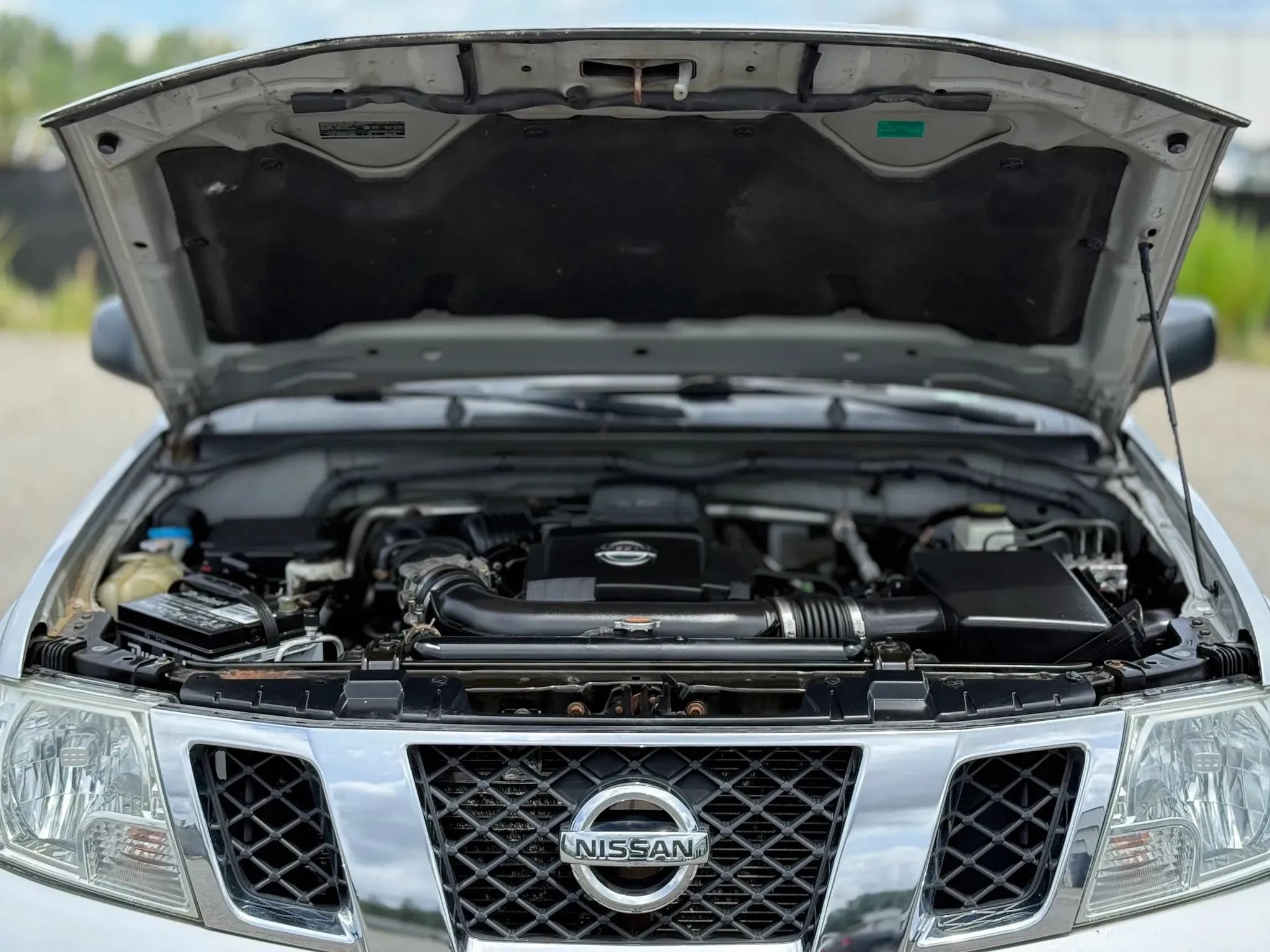 Used 2012 Nissan Frontier SV AWD/4WD image 28