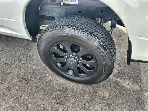 Used 2024 RAM 2500 Laramie w/ Night Edition image 12