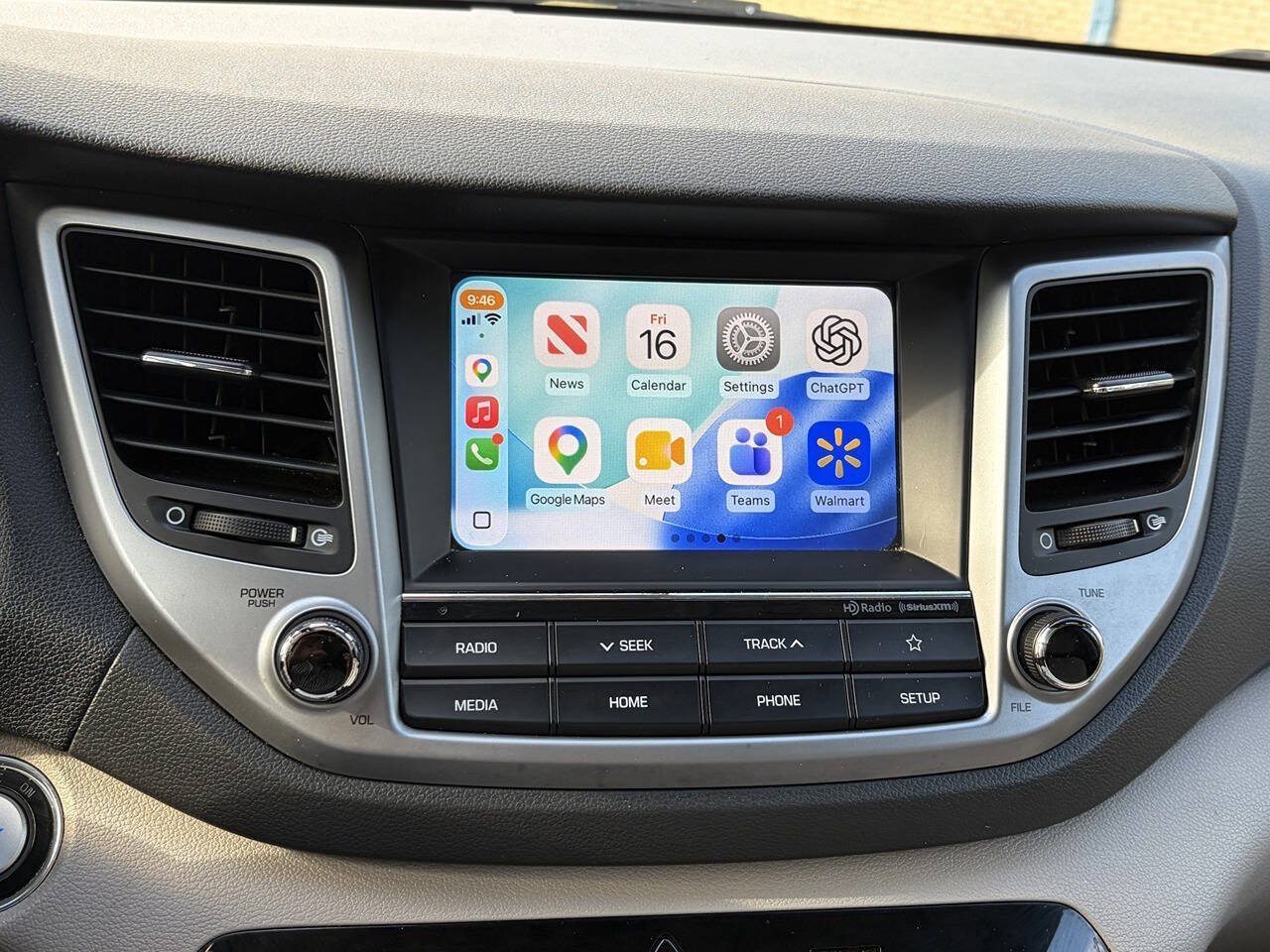 Used 2018 Hyundai Tucson Value w/ Cargo Package FWD image 12