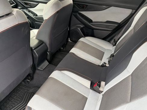 Used 2023 Subaru Crosstrek 2.0i Premium image 4