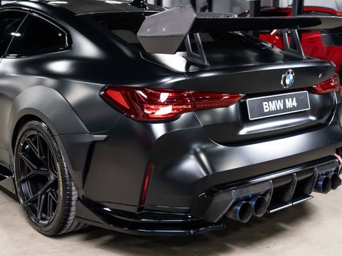 Used 2021 BMW M4 Coupe w/ Executive Package image 24