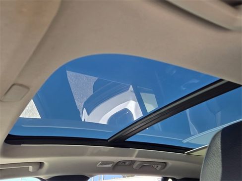 Certified 2023 Volvo XC90 B6 Plus image 18