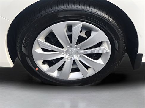 Used 2023 Subaru Impreza 2.0i image 9