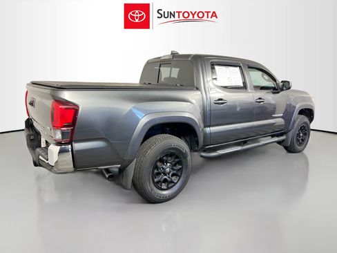 Used 2020 Toyota Tacoma SR5 image 4