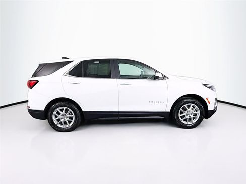 Used 2024 Chevrolet Equinox LT image 8