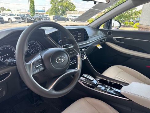 Used 2023 Hyundai Sonata SEL FWD image 10