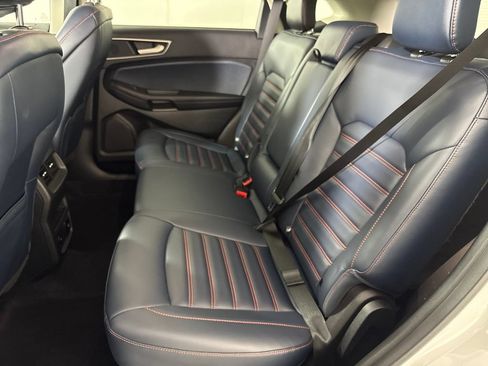 Used 2024 Ford Edge SEL w/ Sport Appearance Package AWD/4WD image 13