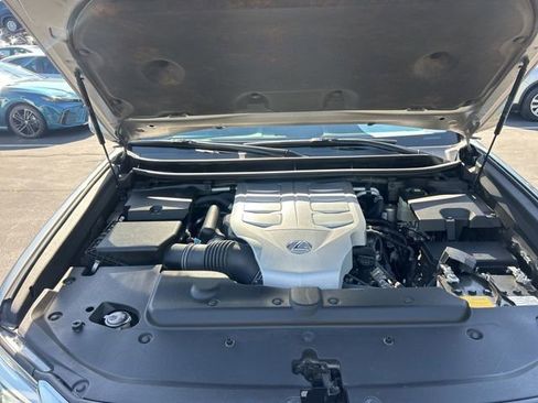 Used 2021 Lexus GX 460 Premium w/ Premium Package AWD/4WD image 15