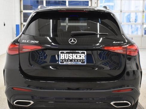 Used 2023 Mercedes-Benz GLC 300 GLC 300 4matic image 11