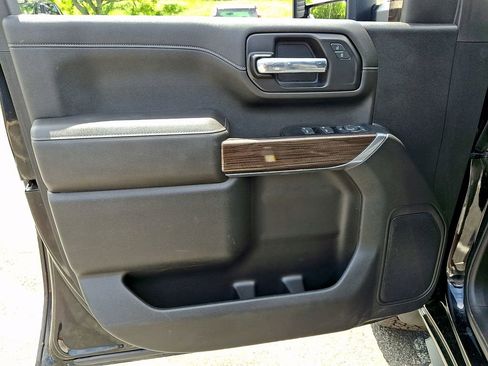 Used 2022 Chevrolet Silverado 2500 LT w/ Convenience Package AWD/4WD image 13