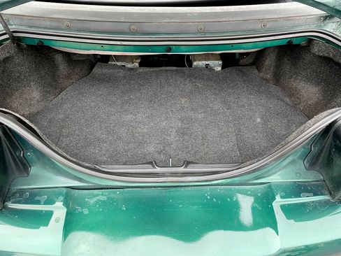 Used 2001 Ford Mustang Premium image 11