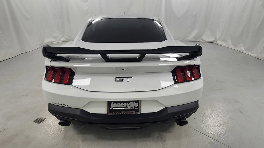 Used 2024 Ford Mustang GT Premium RWD image 4