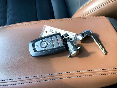 Used 2022 Ford Bronco Sport Outer Banks w/ Tech Package image 26