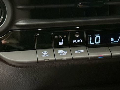 Used 2024 Toyota Crown XLE image 20