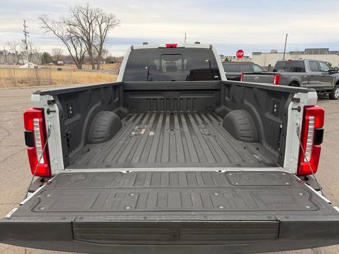 Used 2025 Ford F350 Lariat w/ Lariat Ultimate Package image 23