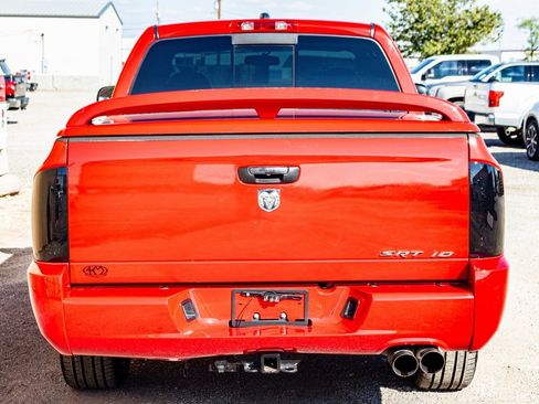 Used 2005 Dodge Ram 1500 Truck 2WD Quad Cab image 4