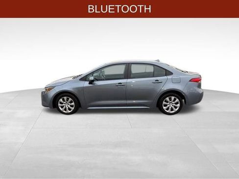 Used 2023 Toyota Corolla LE image 4
