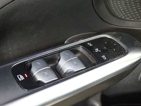 Used 2024 Mercedes-Benz C 300 C 300 image 17