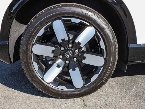 Certified 2025 Honda Prologue Elite image 8