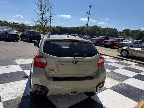 Used 2014 Subaru Crosstrek 2.0i Limited w/ Popular Package #2 image 7