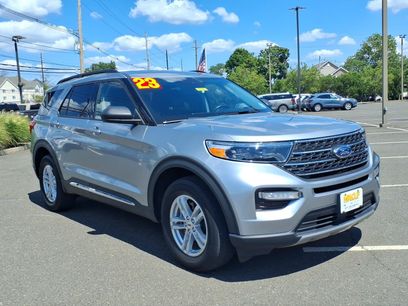 Certified 2023 Ford Explorer XLT w/ Equipment Group 202A