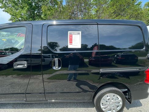 Used 2020 Nissan NV200 S FWD image 4