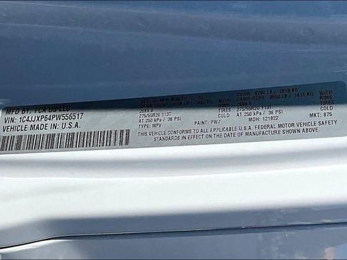 Used 2023 Jeep Wrangler Unlimited Sahara w/ Cold Weather Group image 19