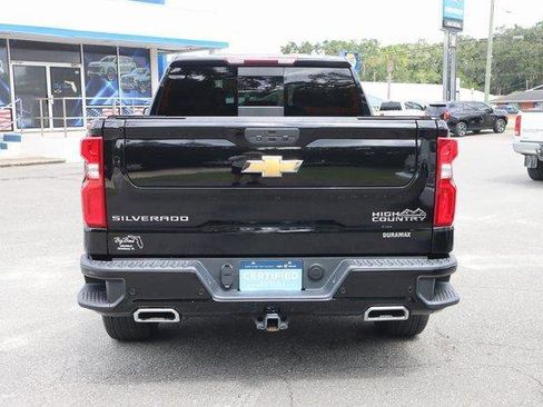 Certified 2021 Chevrolet Silverado 1500 High Country w/ Z71 Off-Road Package image 6
