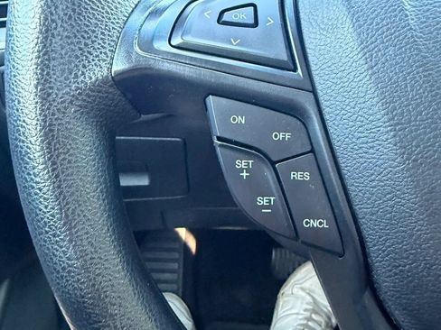 Used 2016 Ford Edge SE AWD/4WD image 19